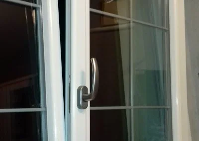 Fenêtre PVC oscillo-battant