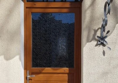 Porte d'entrée PVC chêne doré à Troyes